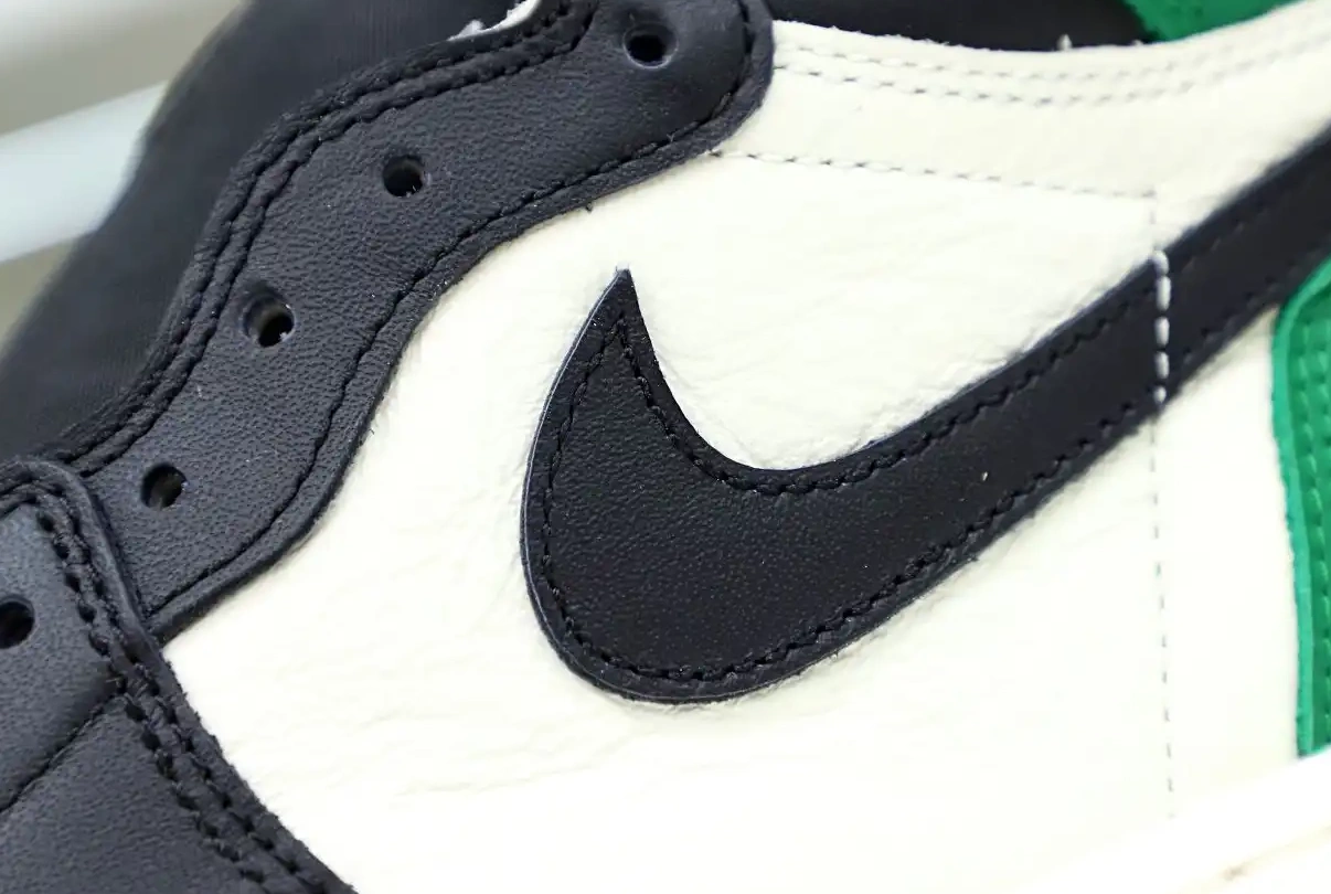 1 Air Jordan 0328